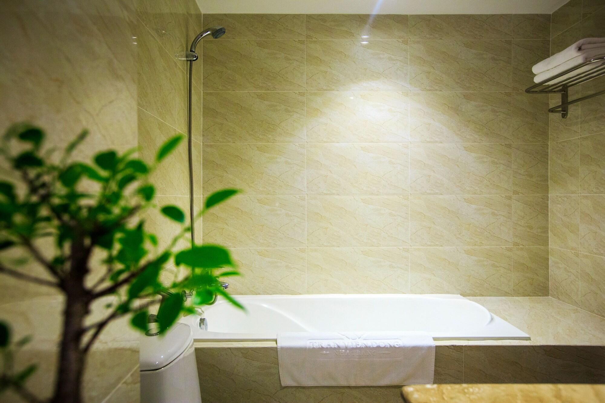 Vien Dong Hotel Nha Trang Exterior photo