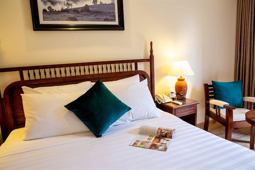Vien Dong Hotel Nha Trang Exterior photo