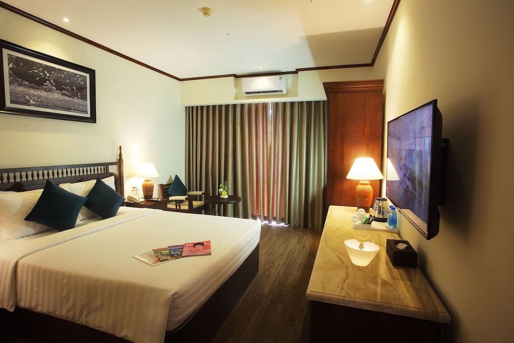 Vien Dong Hotel Nha Trang Exterior photo