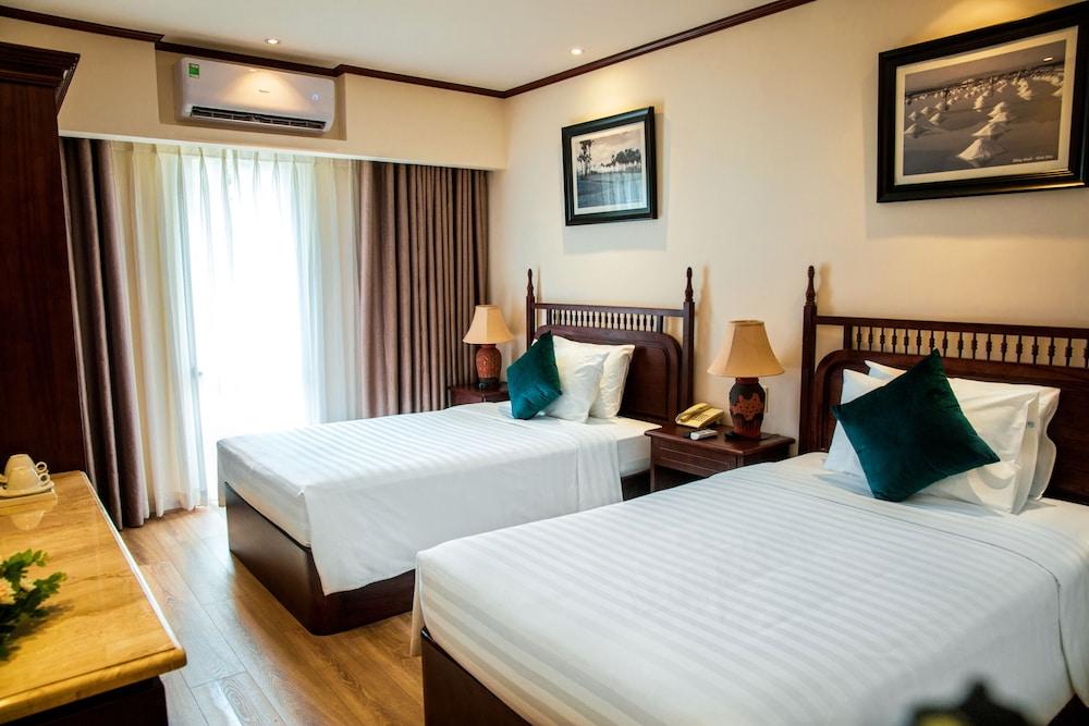Vien Dong Hotel Nha Trang Exterior photo