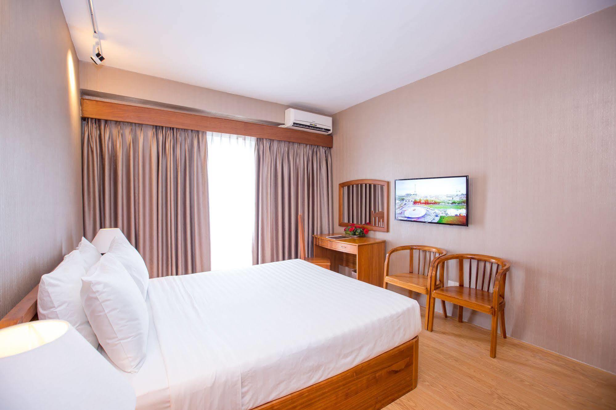 Vien Dong Hotel Nha Trang Exterior photo
